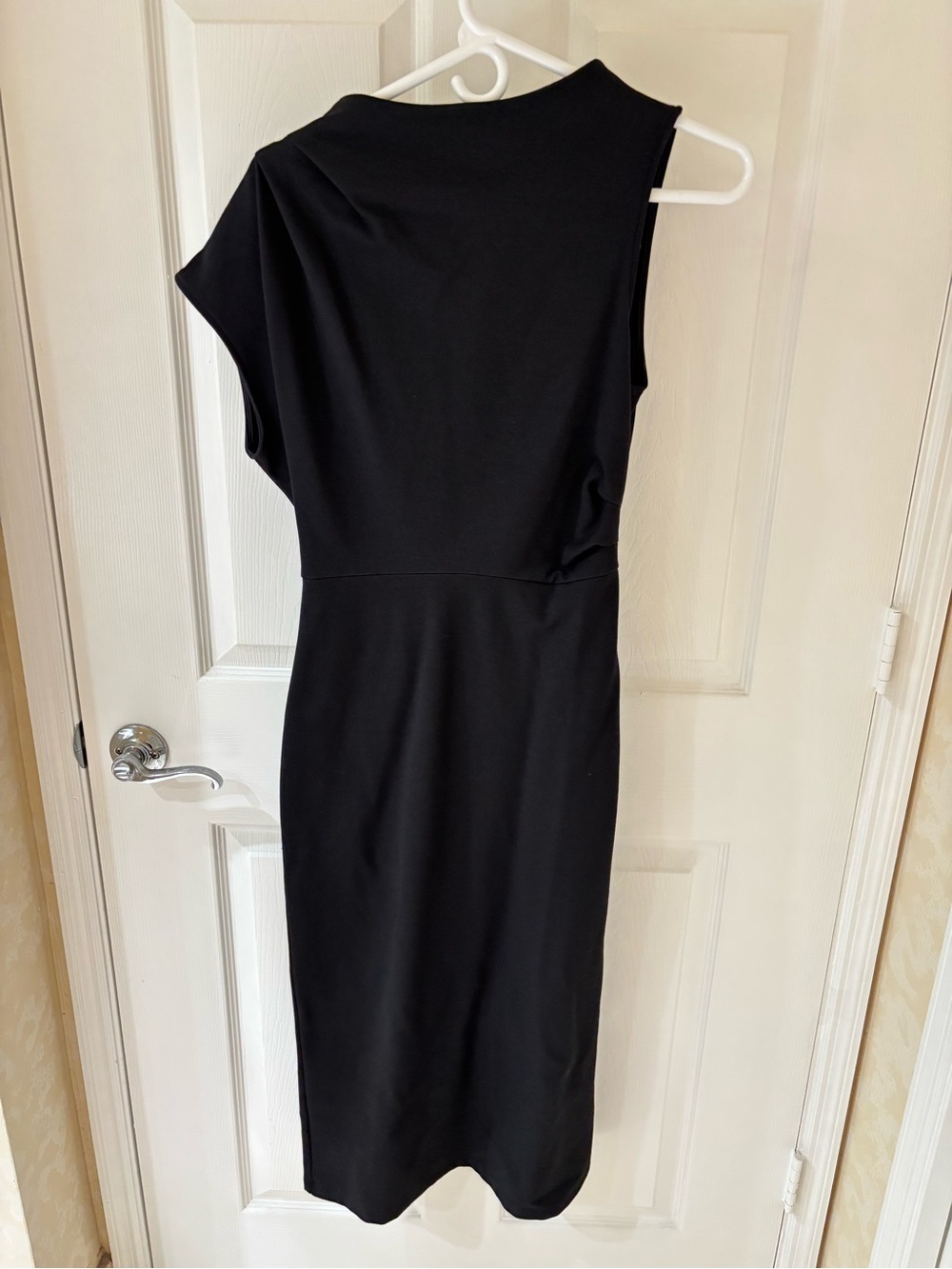 Signature One-Shoulder Black Sheath Dress with zipper